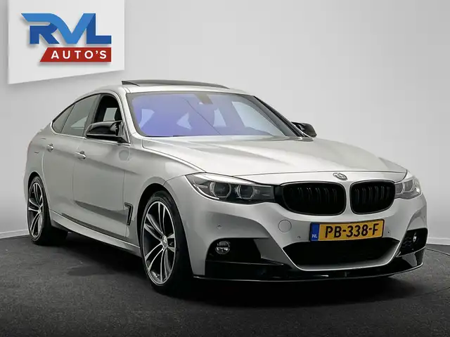 BMW 3 Series view 4