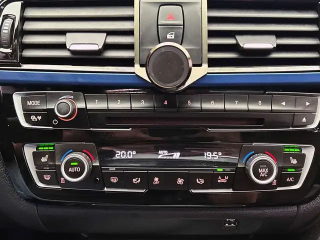 BMW 3 Series view 27