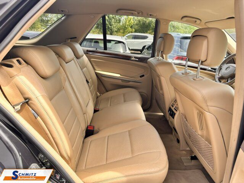 Mercedes-Benz ML 63 AMG Navi/Luft/AHK/2.Hand/Scheckheft — photo 11