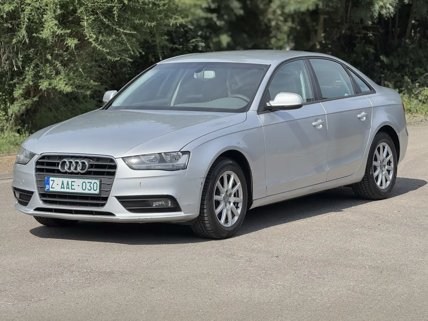 Audi A4 1.8 TFSI Gps ClimAuto Siege Chauffante Jantes Alli Grijs - 1