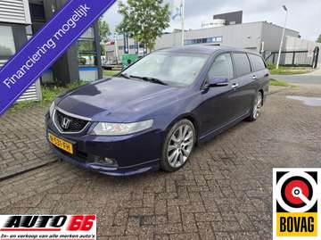 Tourer 2.4i Type-S