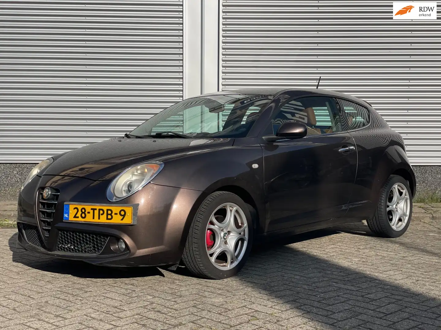 Alfa Romeo MiTo 1.3 JTDm ECO Distinctive Marrón - 1