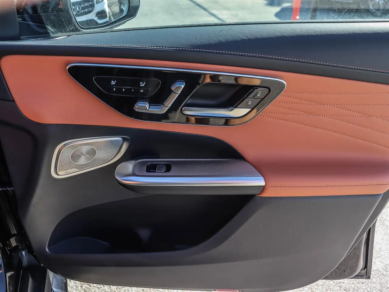 Mercedes-Benz GLC снимка Mercedes-Benz GLC