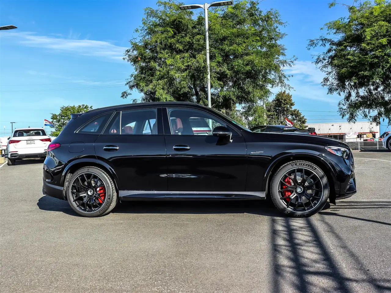 Mercedes-Benz GLC снимка Mercedes-Benz GLC