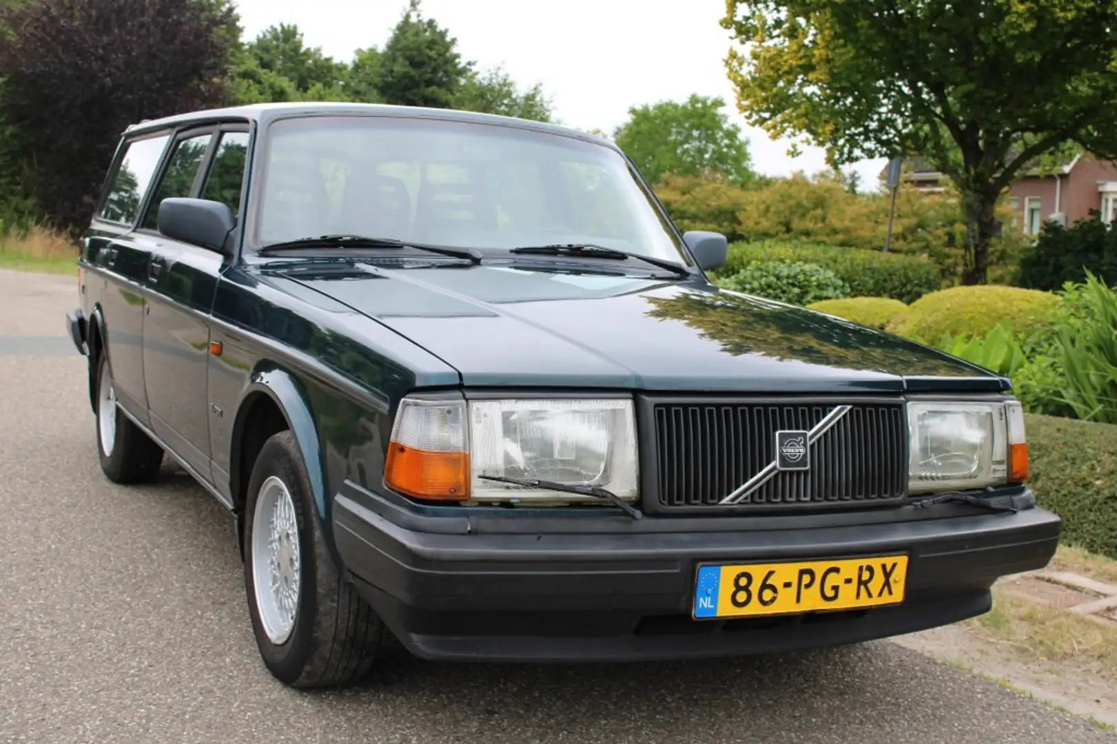 Volvo 240 2.0I Polar Stationwagon airco/stuurbekr./lm velgen Groen - 1