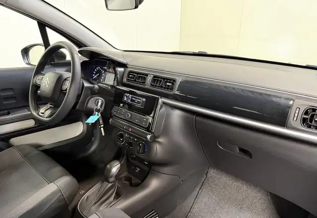 Citroen C3 view 12