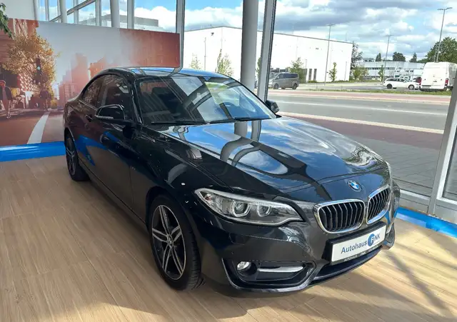 BMW 220 d Coupé Sport Line Navi Xenon SHZ PDC