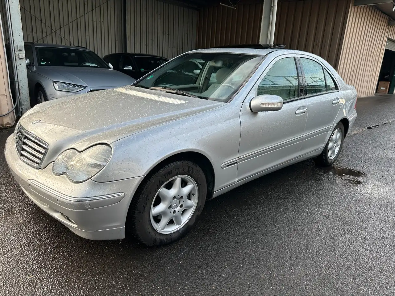 Mercedes-Benz C 200
