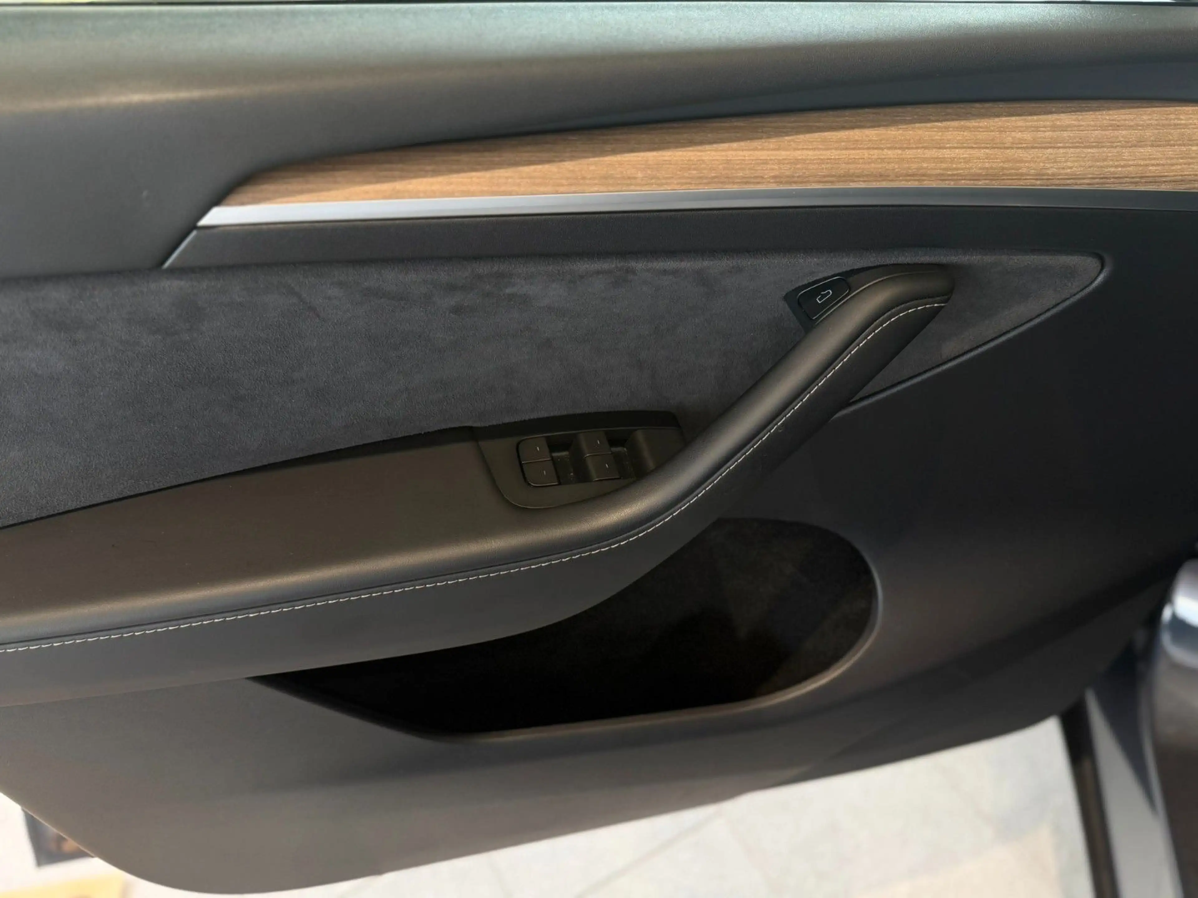 Tesla Model Y Long Range Dual AWD*ACC*Pano*Sitzheizung — photo 10