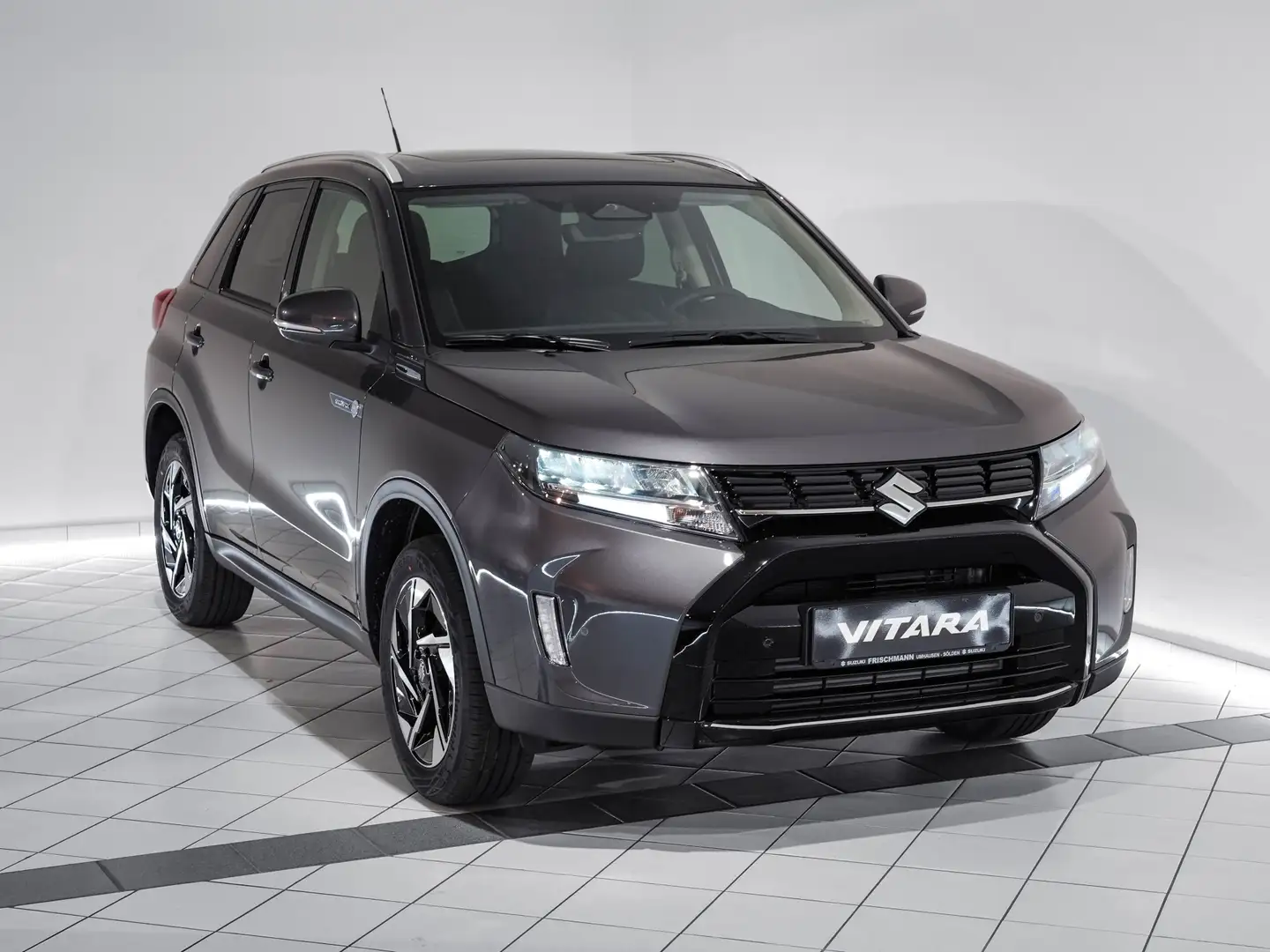 Suzuki Vitara ALLGRIP flash Grau - 2