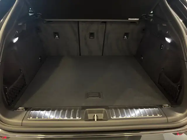 Porsche Macan 4 Ansicht 21