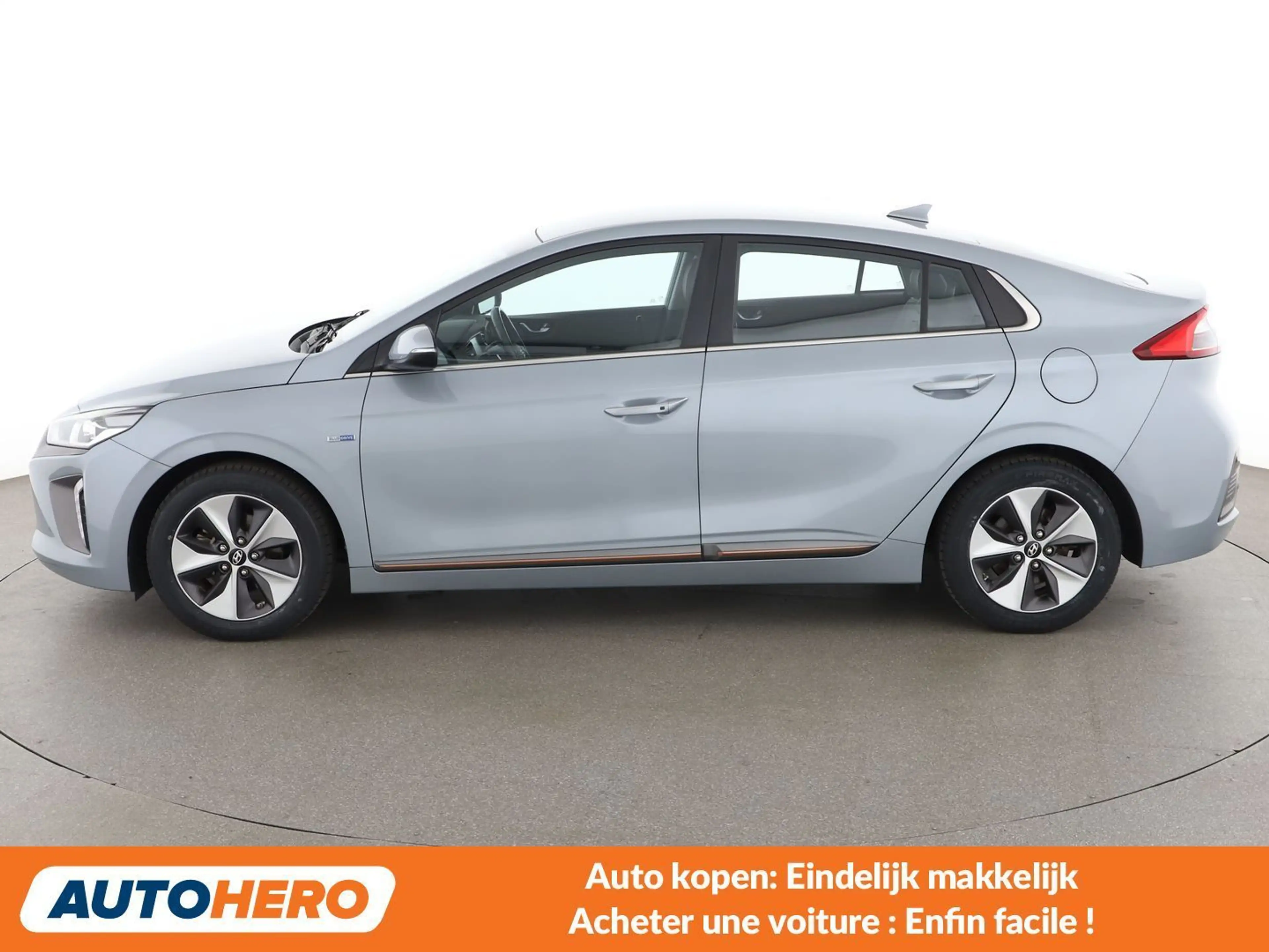 Hyundai IONIQ electric drive 88 kW Premium Elektro — photo 3