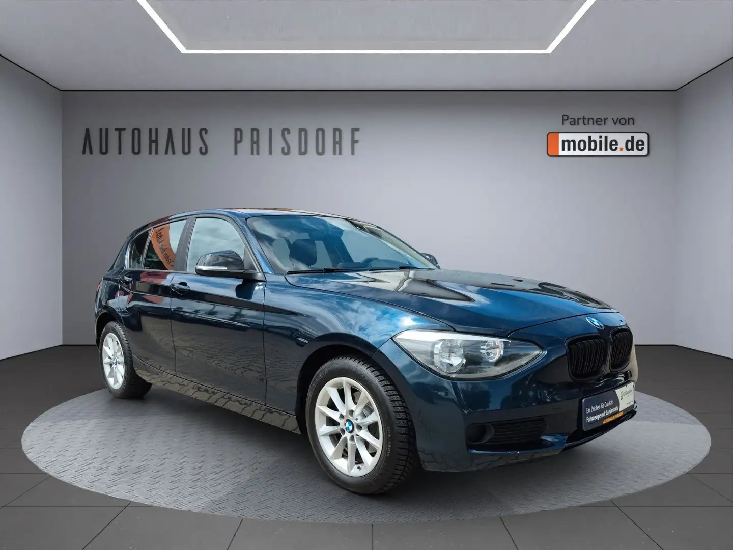 BMW 116 i Lim. 5-trg. Klima/Navi/Shz/Tempomat Blue - 1