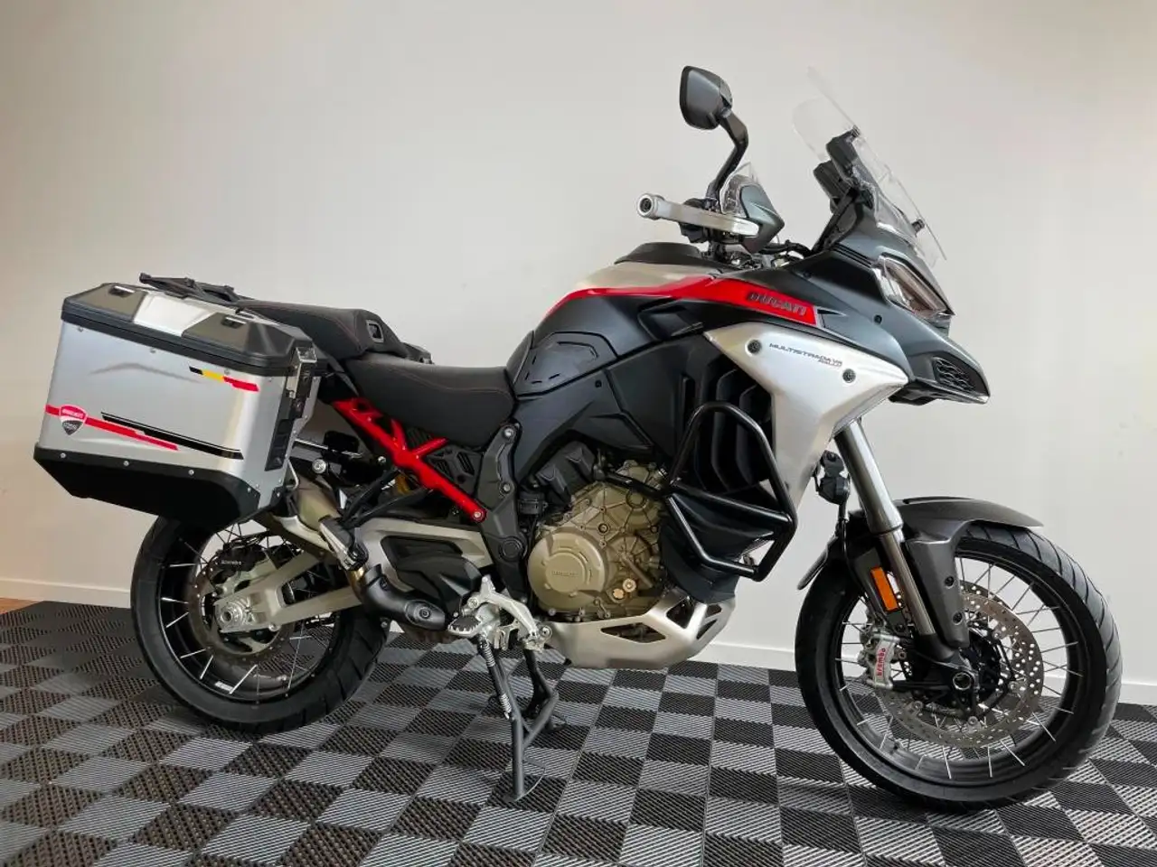 Ducati Multistrada V4 S