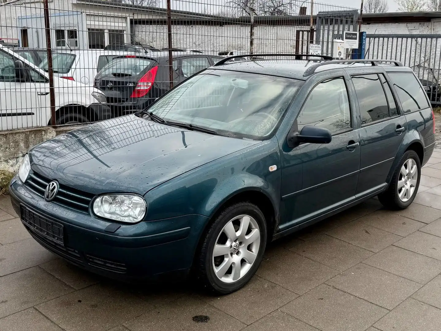 Volkswagen Golf 1.9TDI 74kW Pacific Variant - 2