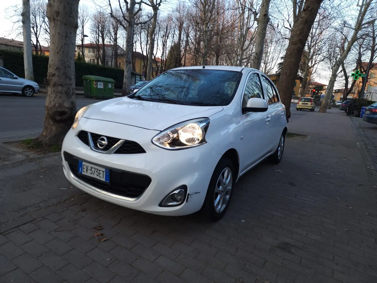 Nissan Micra 1.2 Tekna Bianco - 1