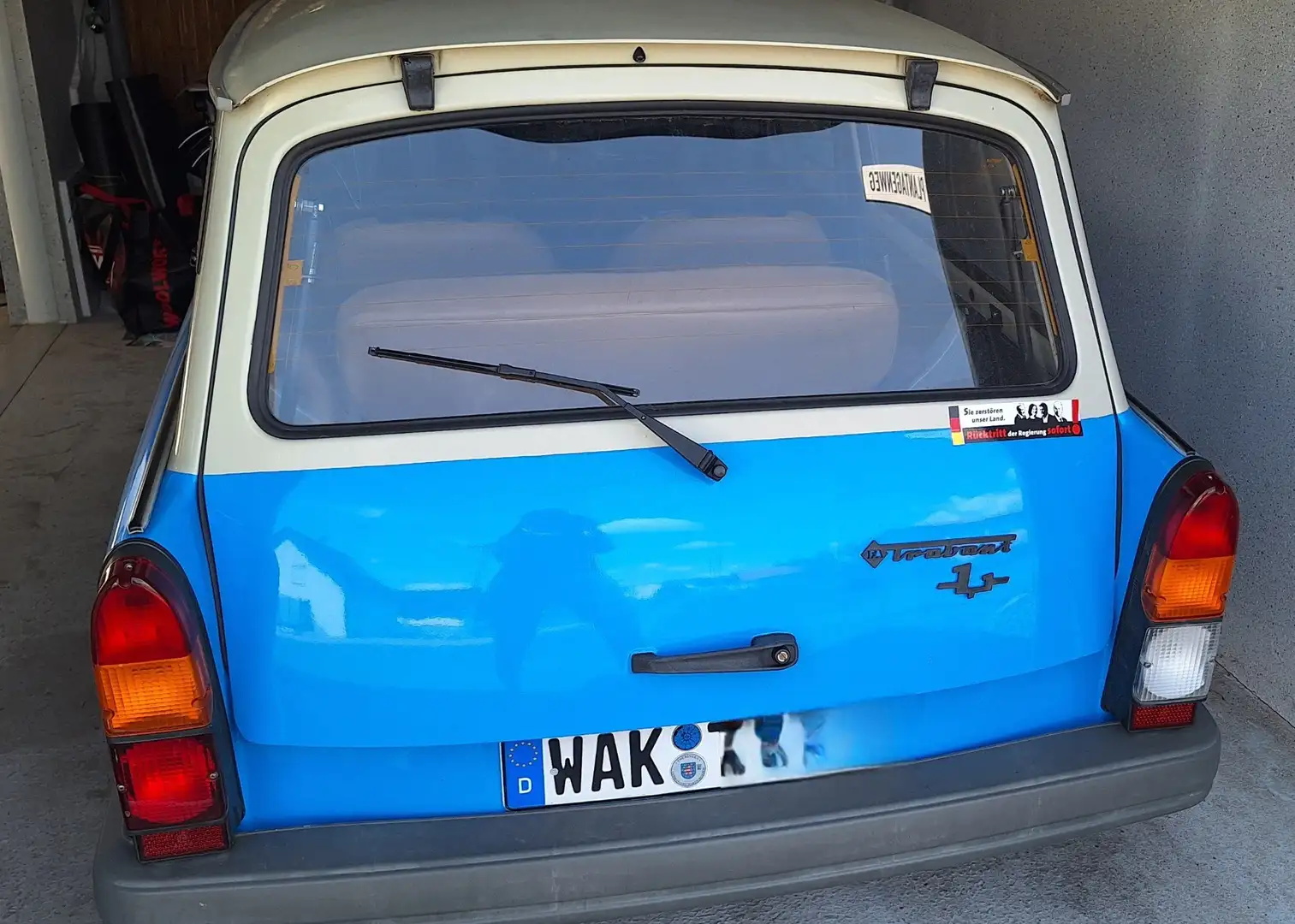 Trabant 1.1 Blau - 2