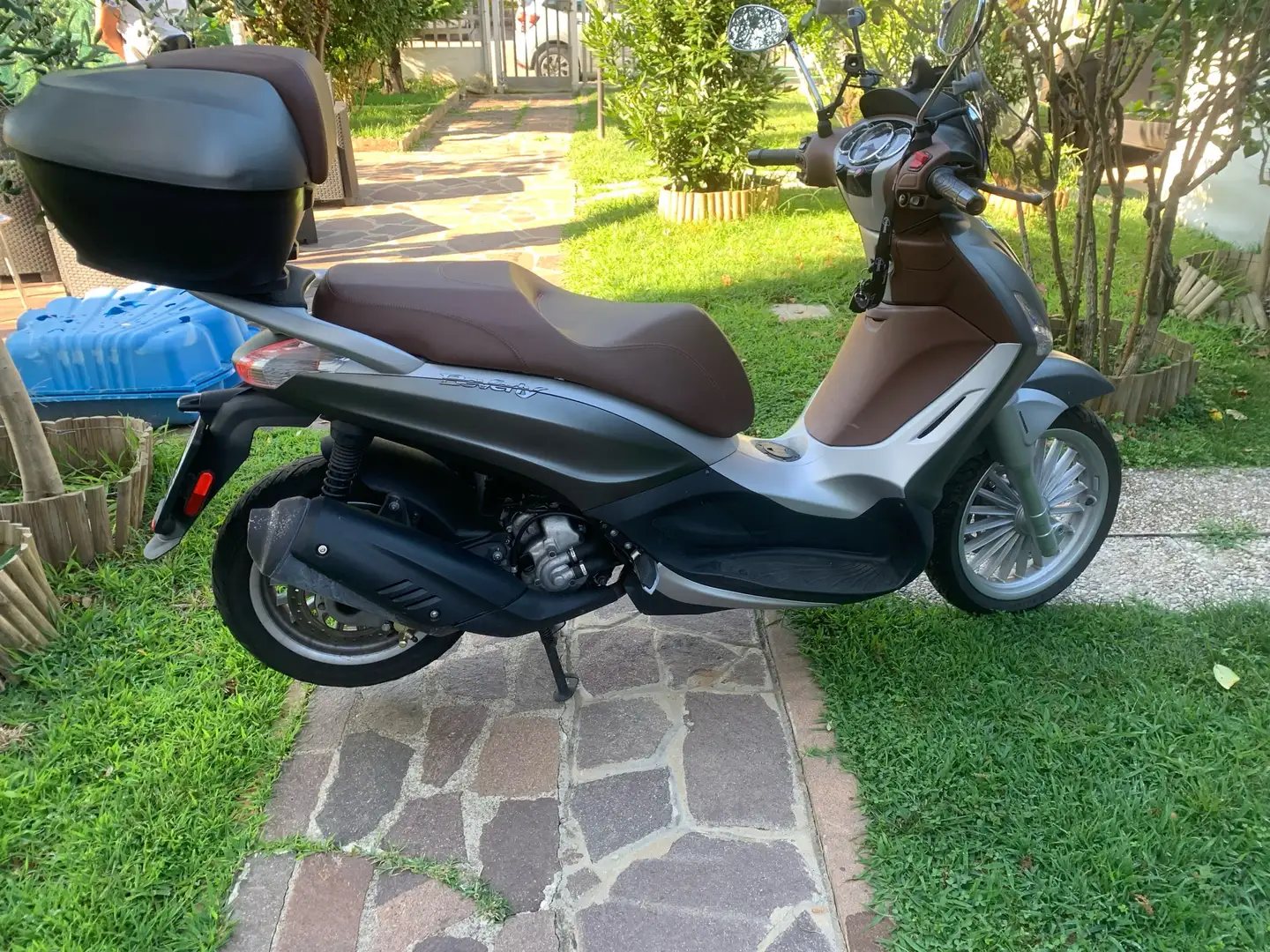 Piaggio Beverly 300 ie asr/abs - 2