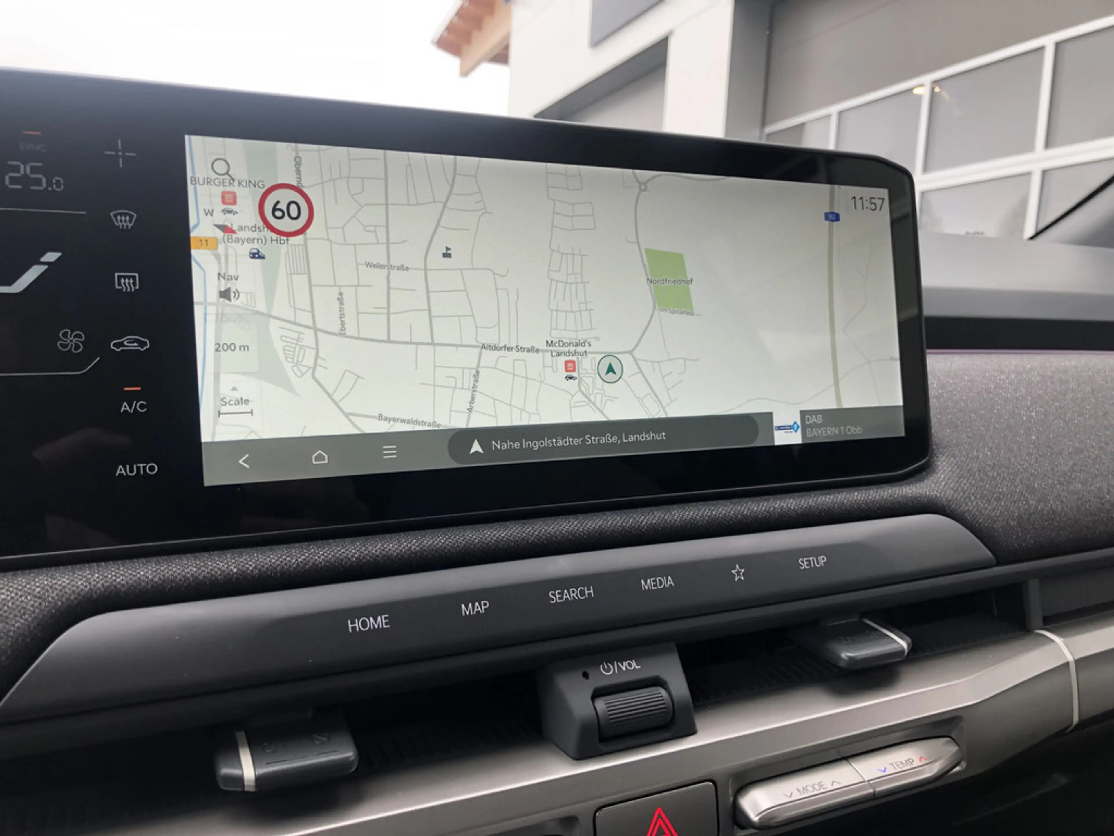 Kia EV3 GT-Line 81,4 kWh DriveWise-Park-Pro-Paket — photo 10