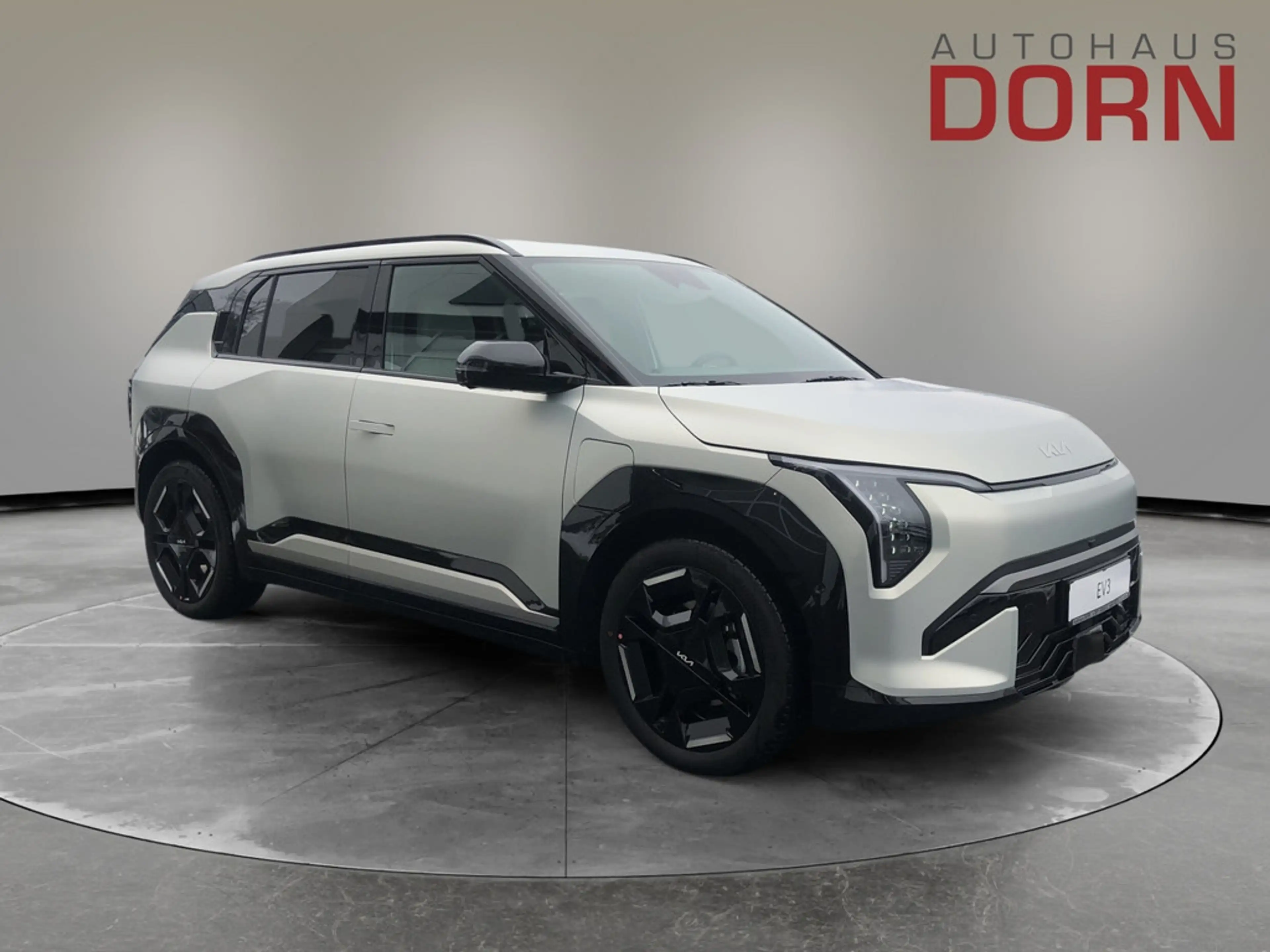 Kia EV3 GT-Line 81,4 kWh DriveWise-Park-Pro-Paket — photo 4