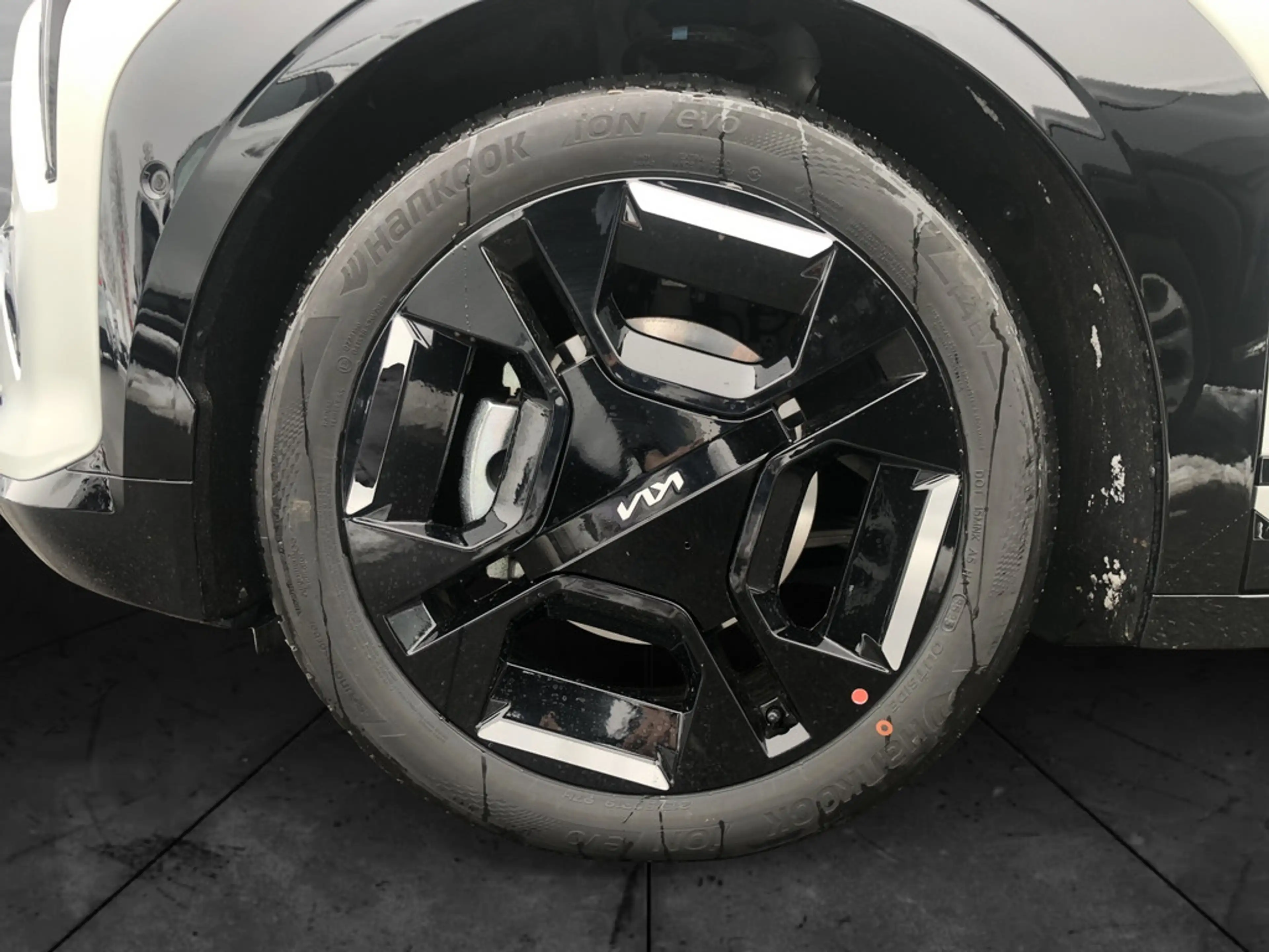 Kia EV3 GT-Line 81,4 kWh DriveWise-Park-Pro-Paket — photo 5