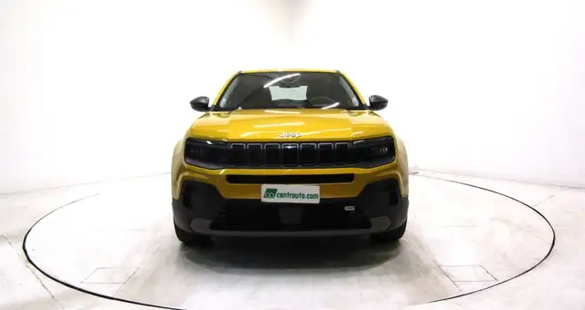 Jeep Avenger view 2