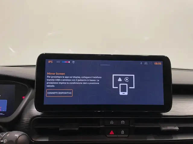 Jeep Avenger view 9