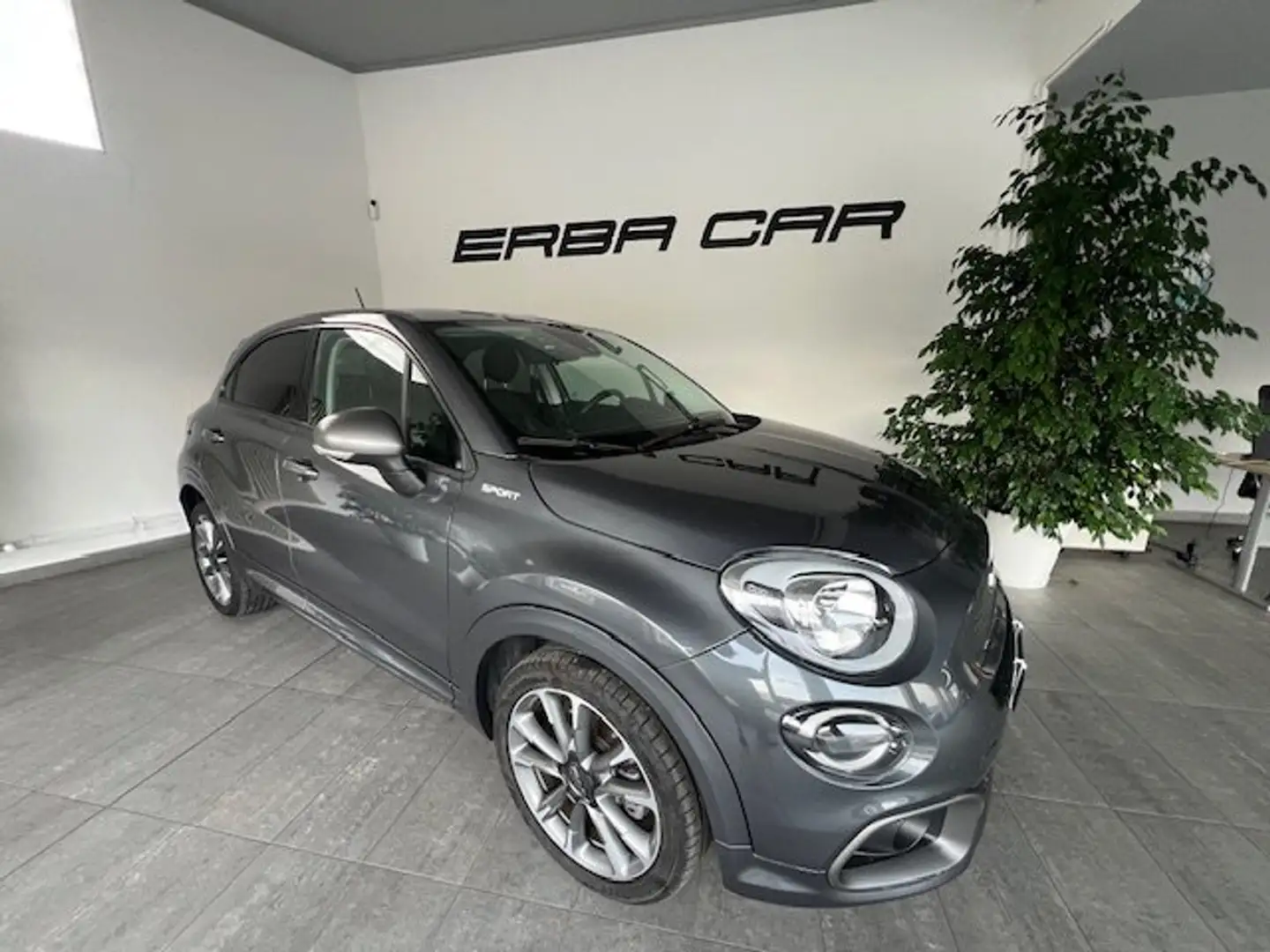 Fiat 500X 500X Dolcevita 1.5 t4 hybrid Cross 130cv dct Gris - 1
