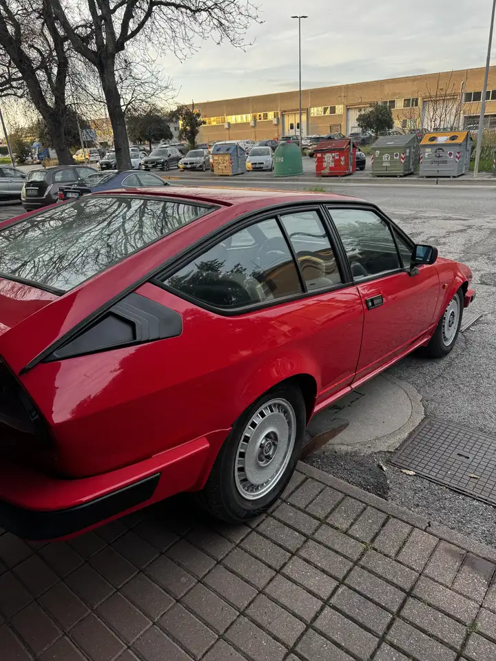 Alfa Romeo GTV6 2.5i, foto 4