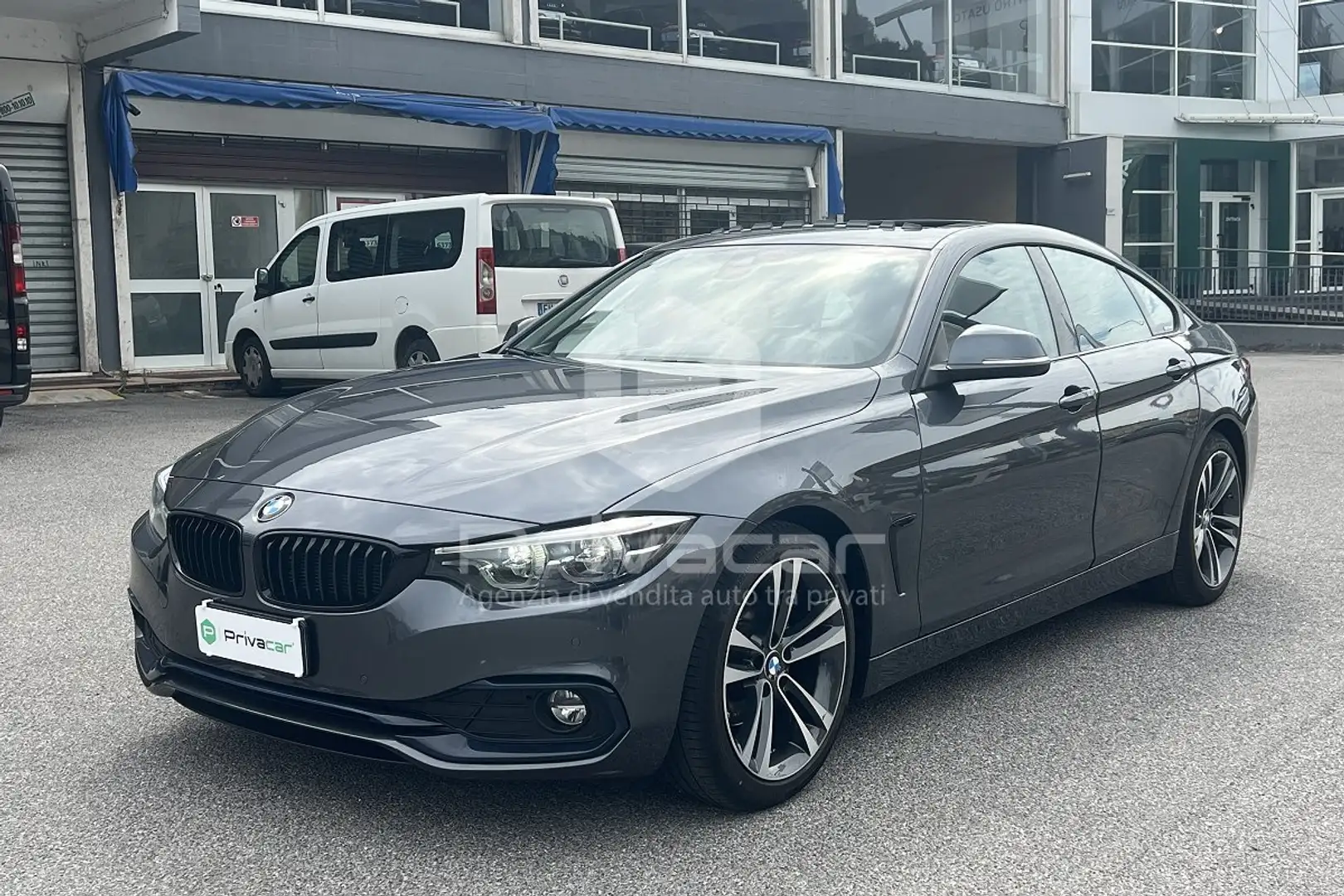 BMW 418 418d Gran Coupé Sport Argento - 1