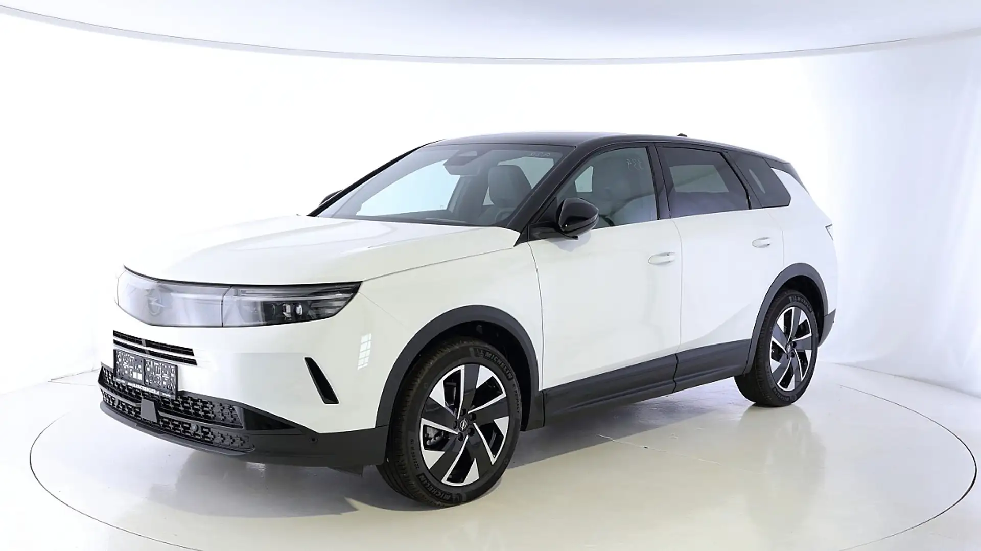 Opel Grandland GS Hybrid Benzinmotor 145PS - 6 eDCT Weiß - 1