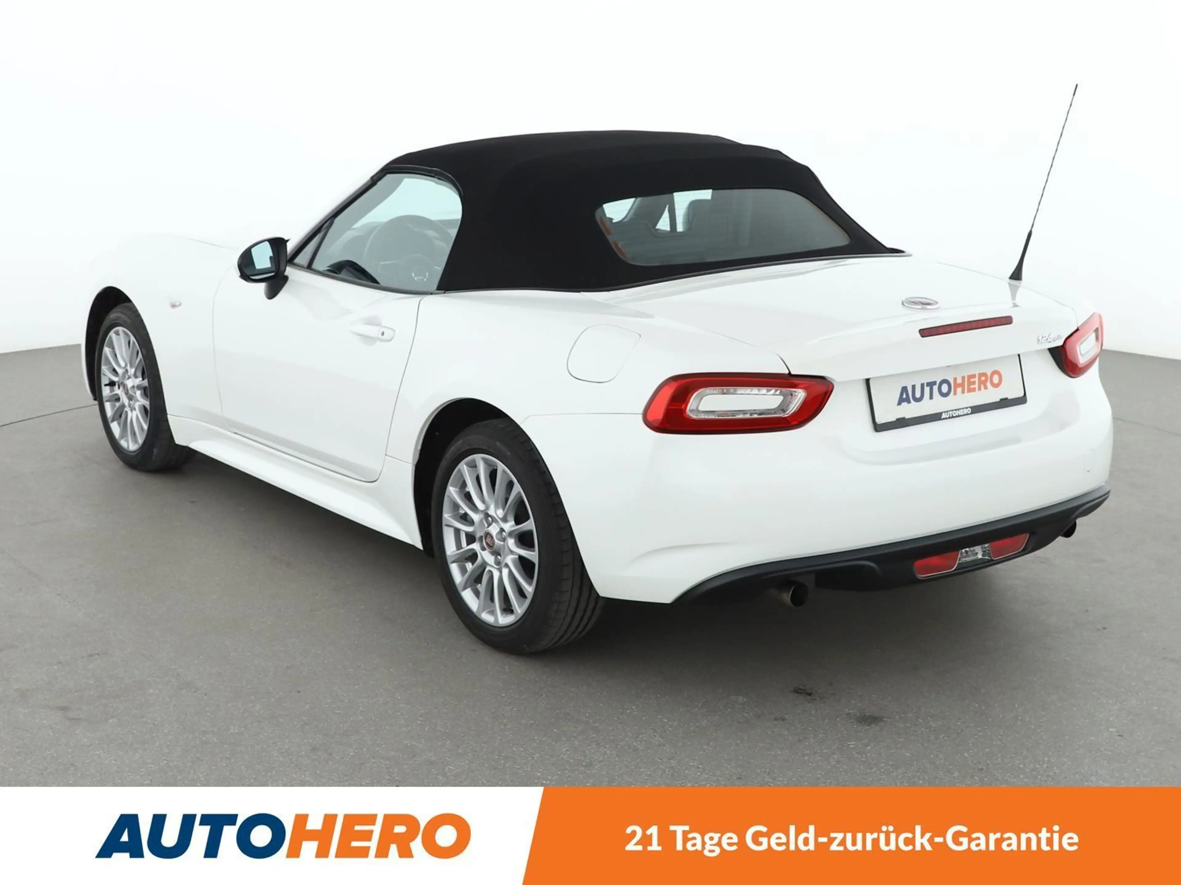 Fiat 124 Spider 1.4 Turbo Basis*CABRIO*KLIMA*LM-FELGEN*WENIG-KM* — photo 4