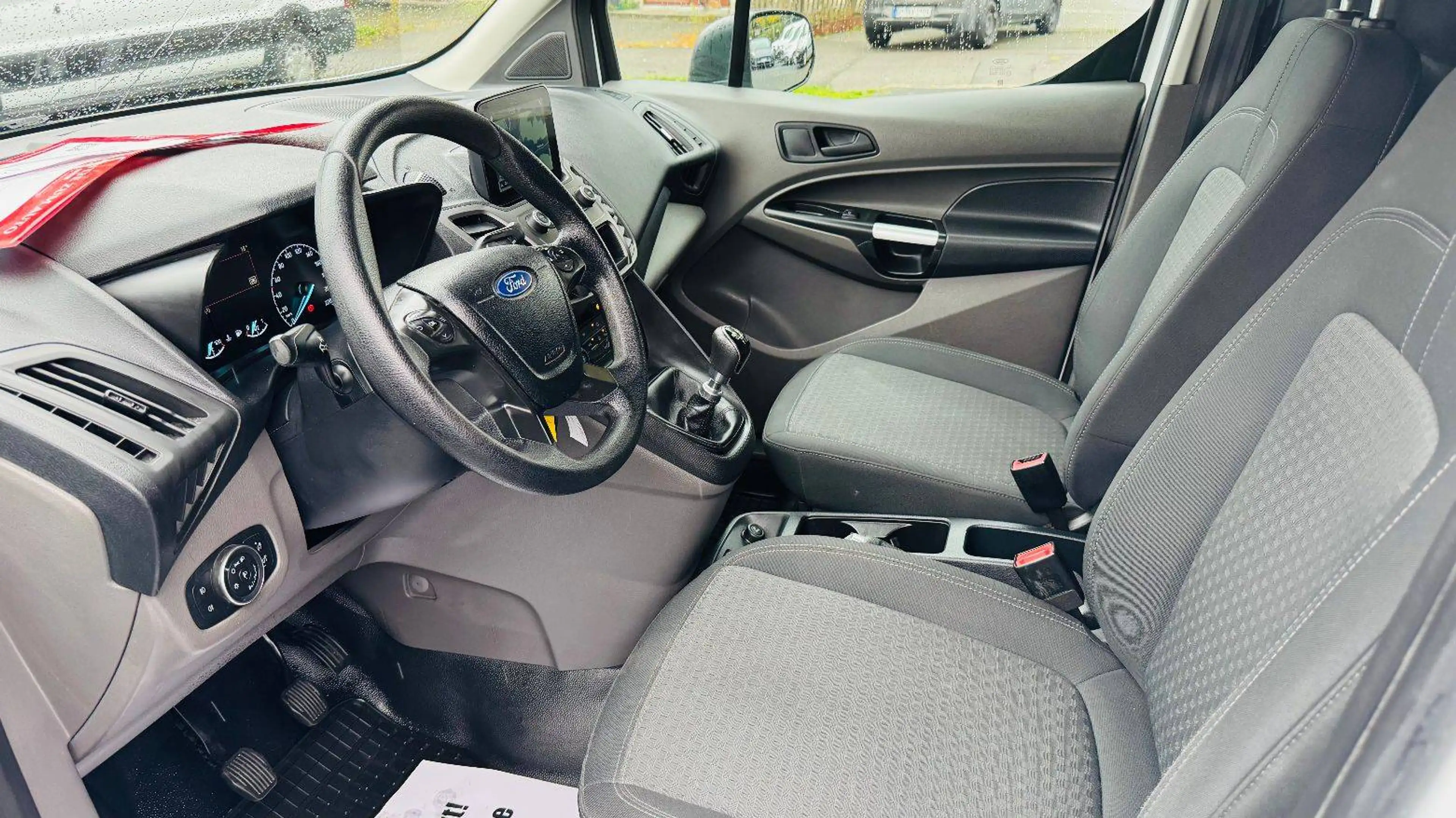 Ford Transit Connect 1.5 TDCI Kasten lang L2+NAVI+KLIMA+6 GANG+PDC+KAMERA+SCHIEBETÜR — photo 5