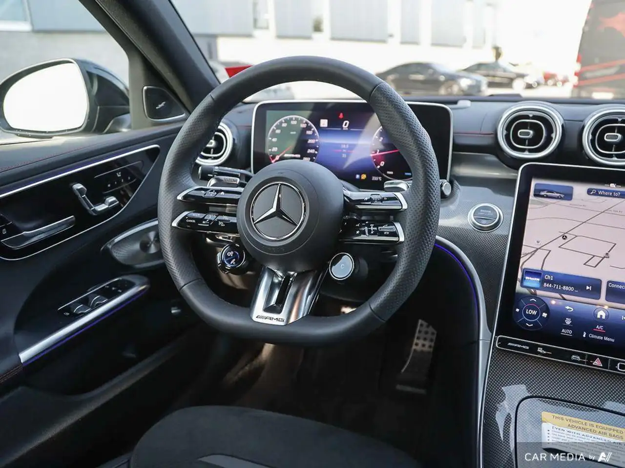 Mercedes-Benz C-Class снимка Mercedes-Benz C-Class