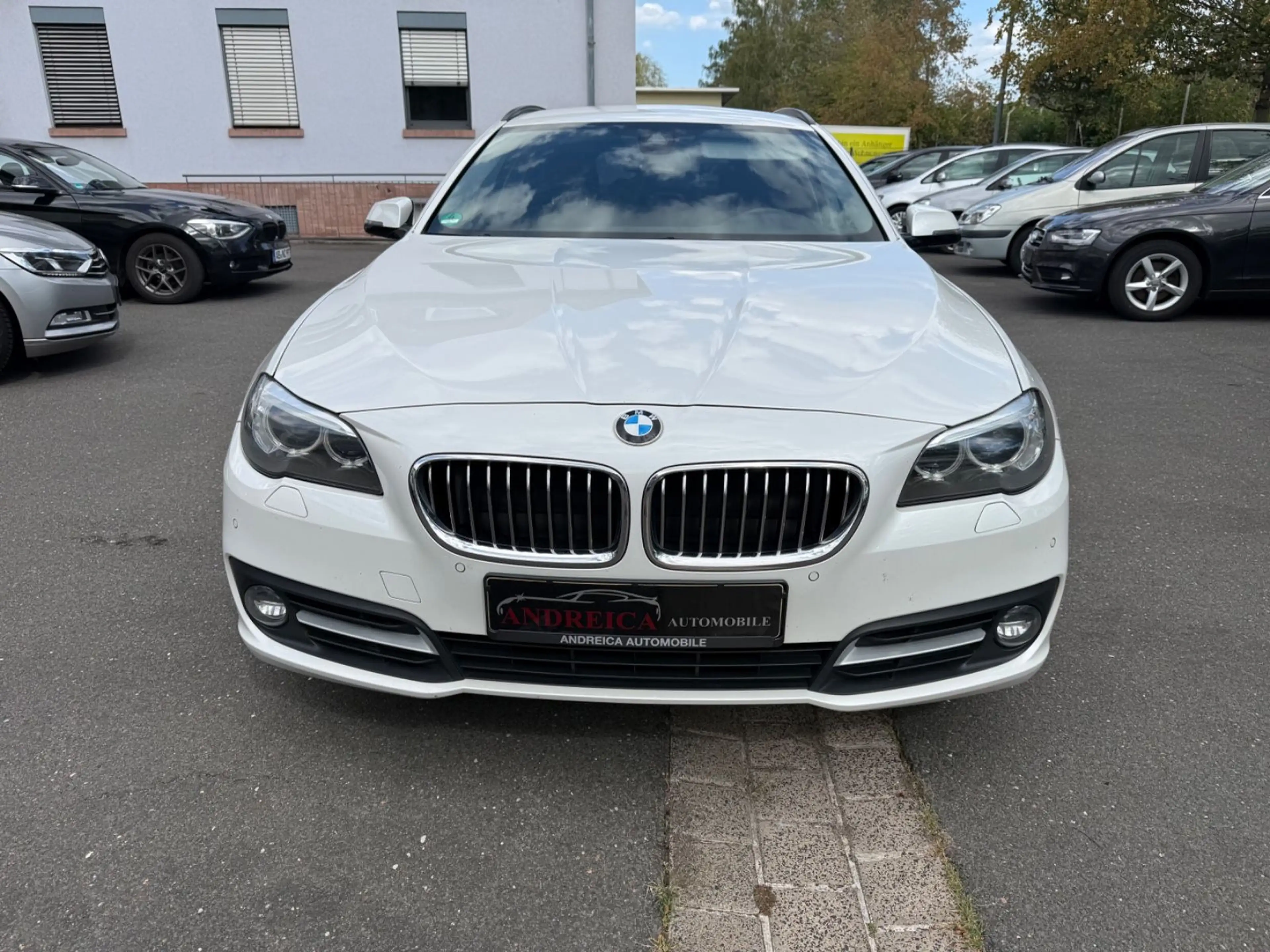 BMW 520 d 5 Touring / Xenon / Leder / Automatik — photo 3