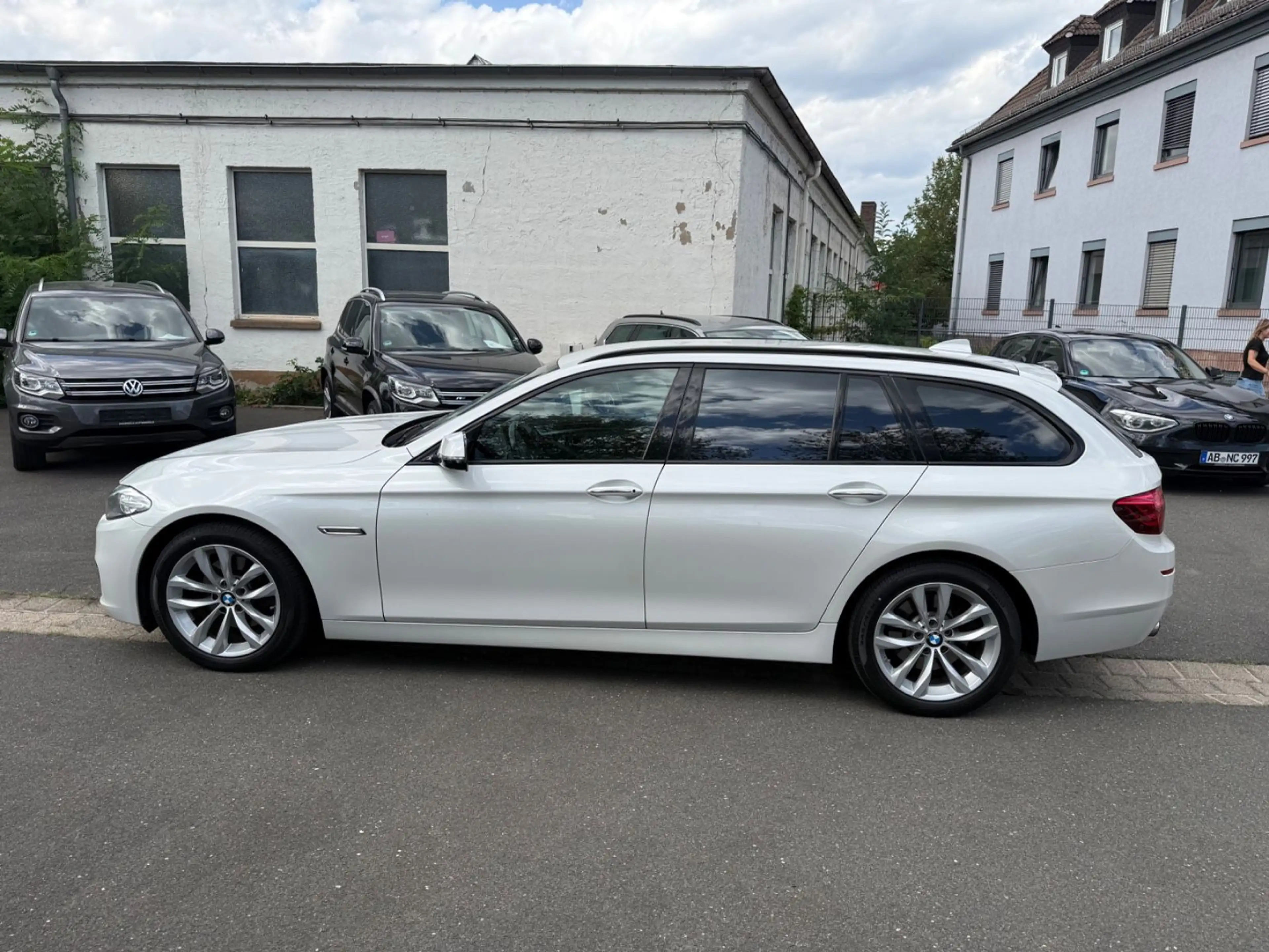 BMW 520 d 5 Touring / Xenon / Leder / Automatik — photo 6