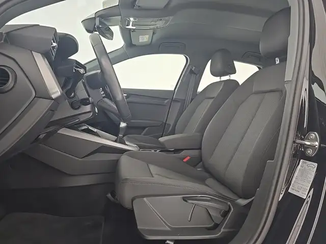 Audi A3 view 10