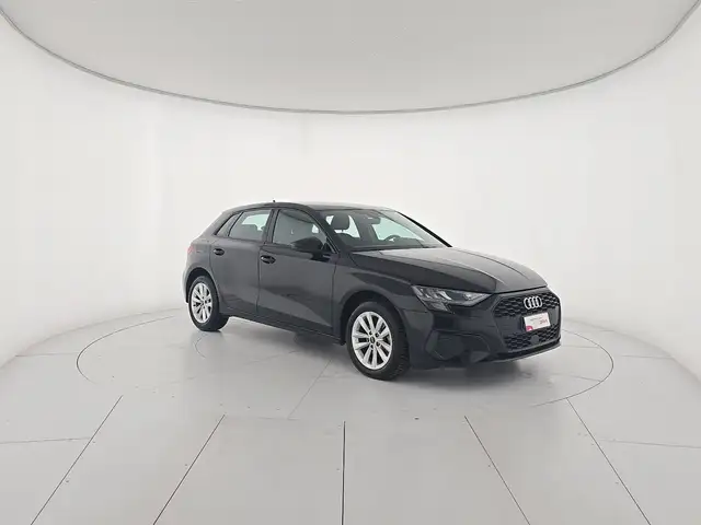 Audi A3 view 7