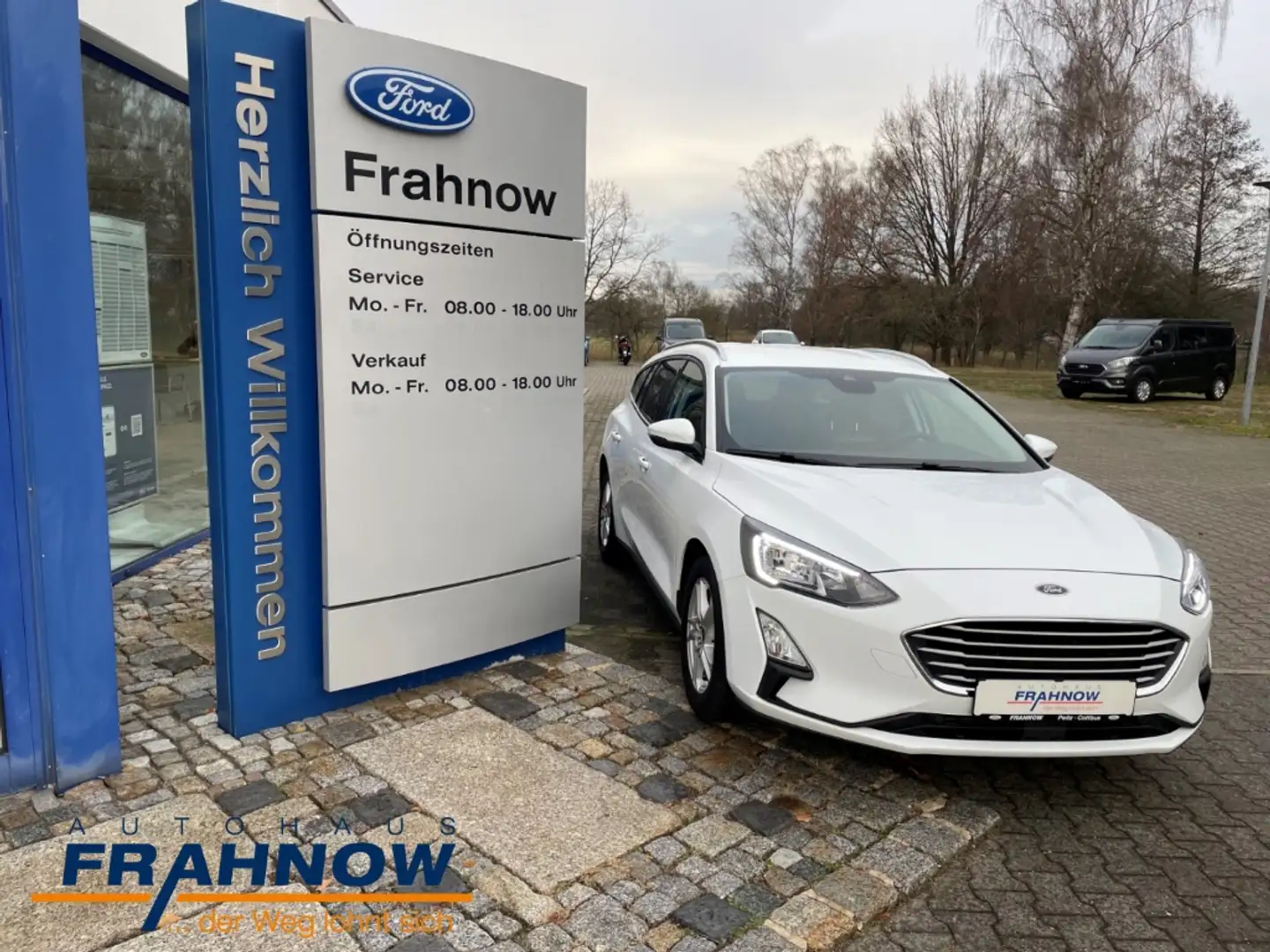 Ford Focus Turnier 1.0 EcoBoost MHEV Cool & Connect Navi Kame Blanc - 2