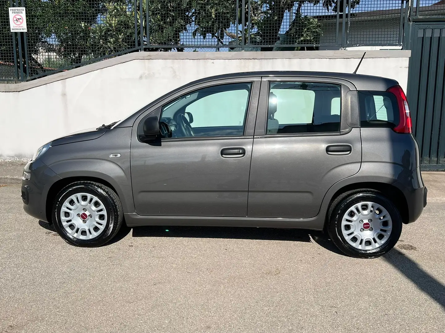 Fiat Panda Panda 1.0 firefly hybrid S&S Noir - 2