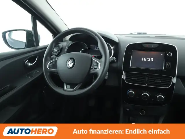 Renault Clio view 13