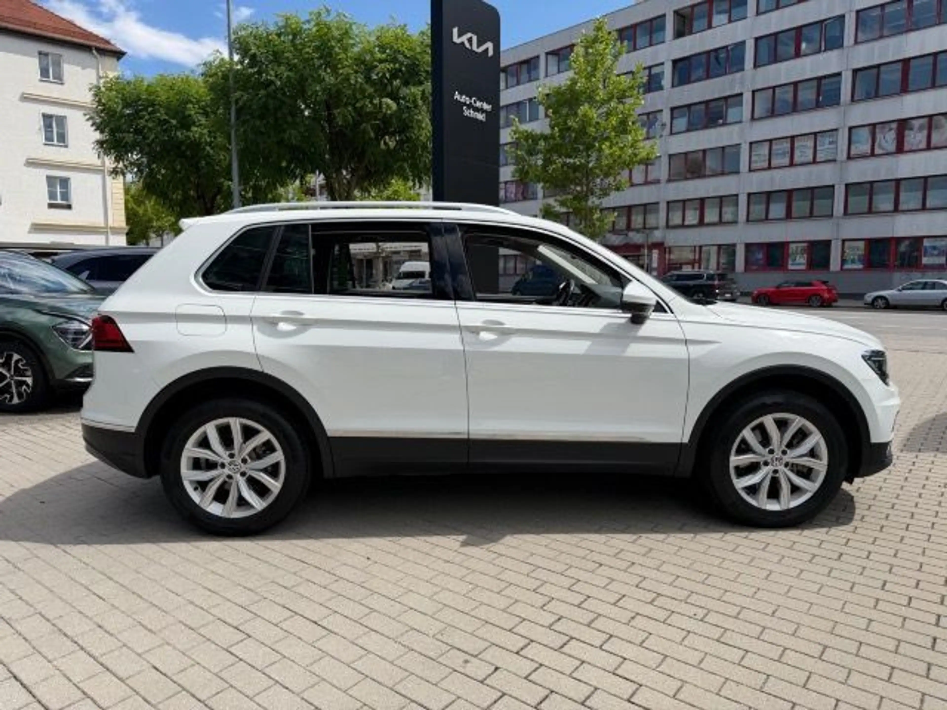 Volkswagen Tiguan TIGUAN 2.0 TSI 4MOTION AUTOMATIK HIGHLINE — photo 5