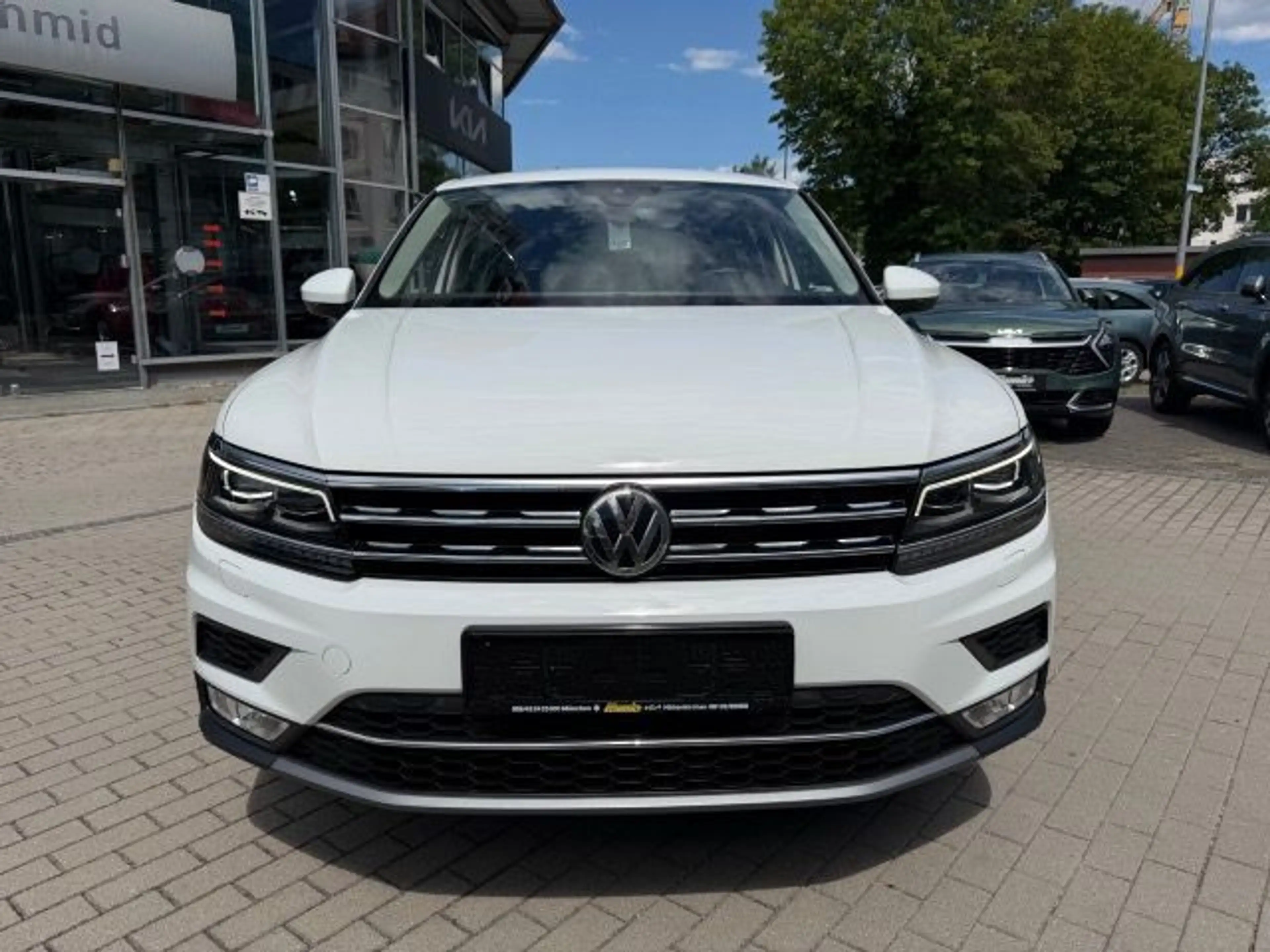 Volkswagen Tiguan TIGUAN 2.0 TSI 4MOTION AUTOMATIK HIGHLINE — photo 3