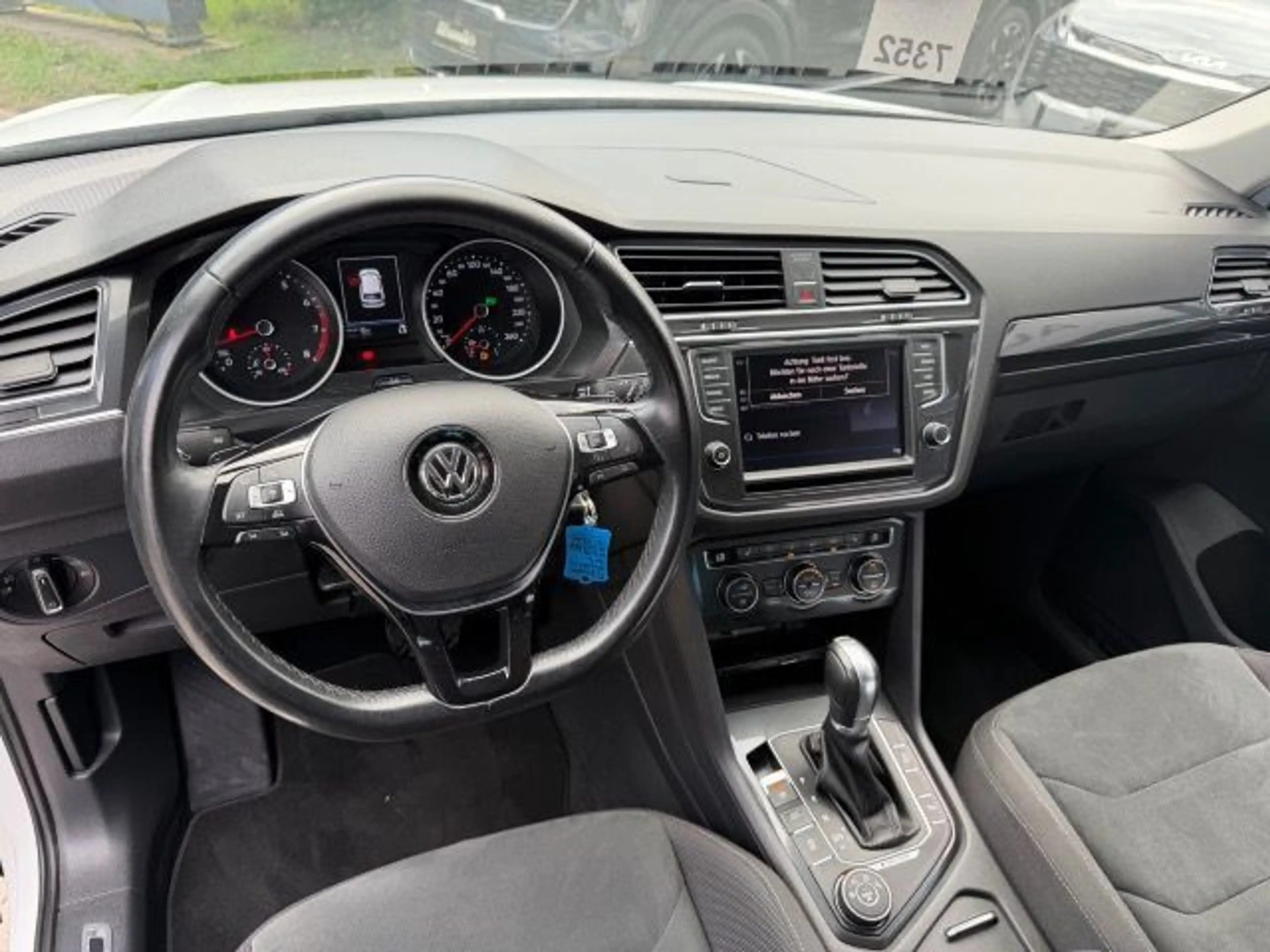 Volkswagen Tiguan TIGUAN 2.0 TSI 4MOTION AUTOMATIK HIGHLINE — photo 13