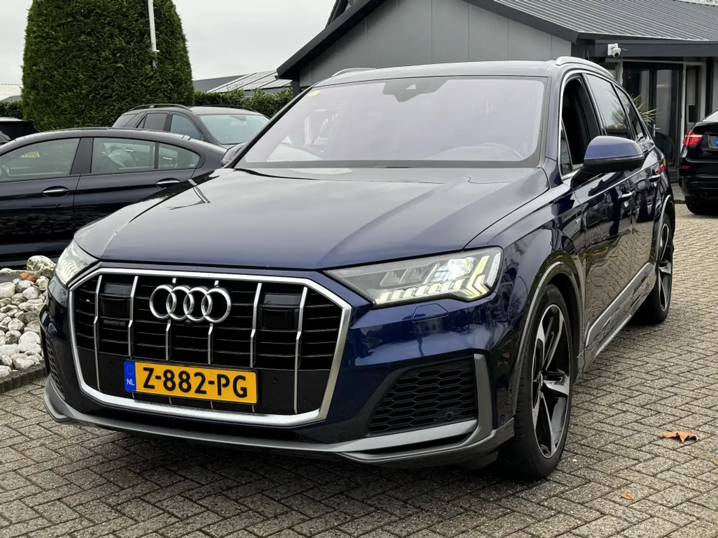 Audi Q7 50 TDI V6 S-Line 2020 Facelift 7-Persoons Luchtver Blauw - 1