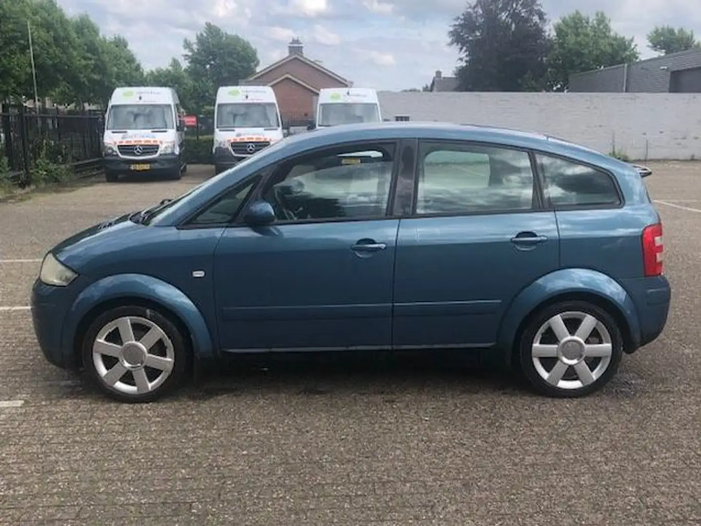 Audi A2 A2 1.4 Синій - 2