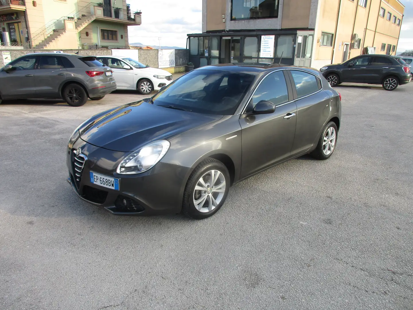 Alfa Romeo Giulietta 1.4 t. Distinctive Gpl 120cv GARANTITA FULL OPT Gris - 1