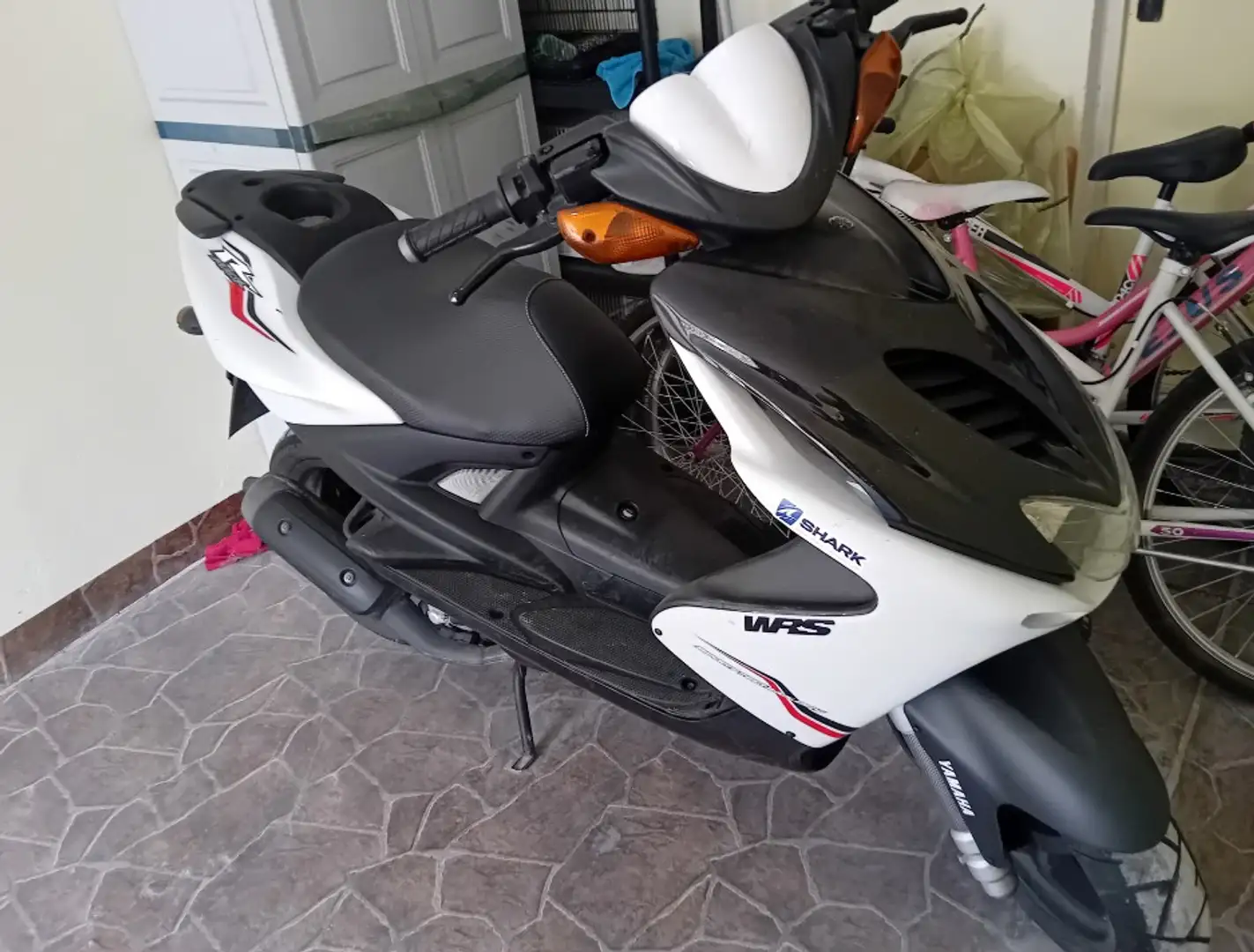 Yamaha Aerox Bianco - 2