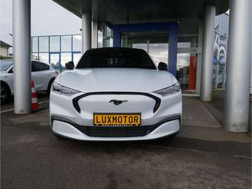 Premium AWD 99kWh Extended Range 351ch/258kW - A1