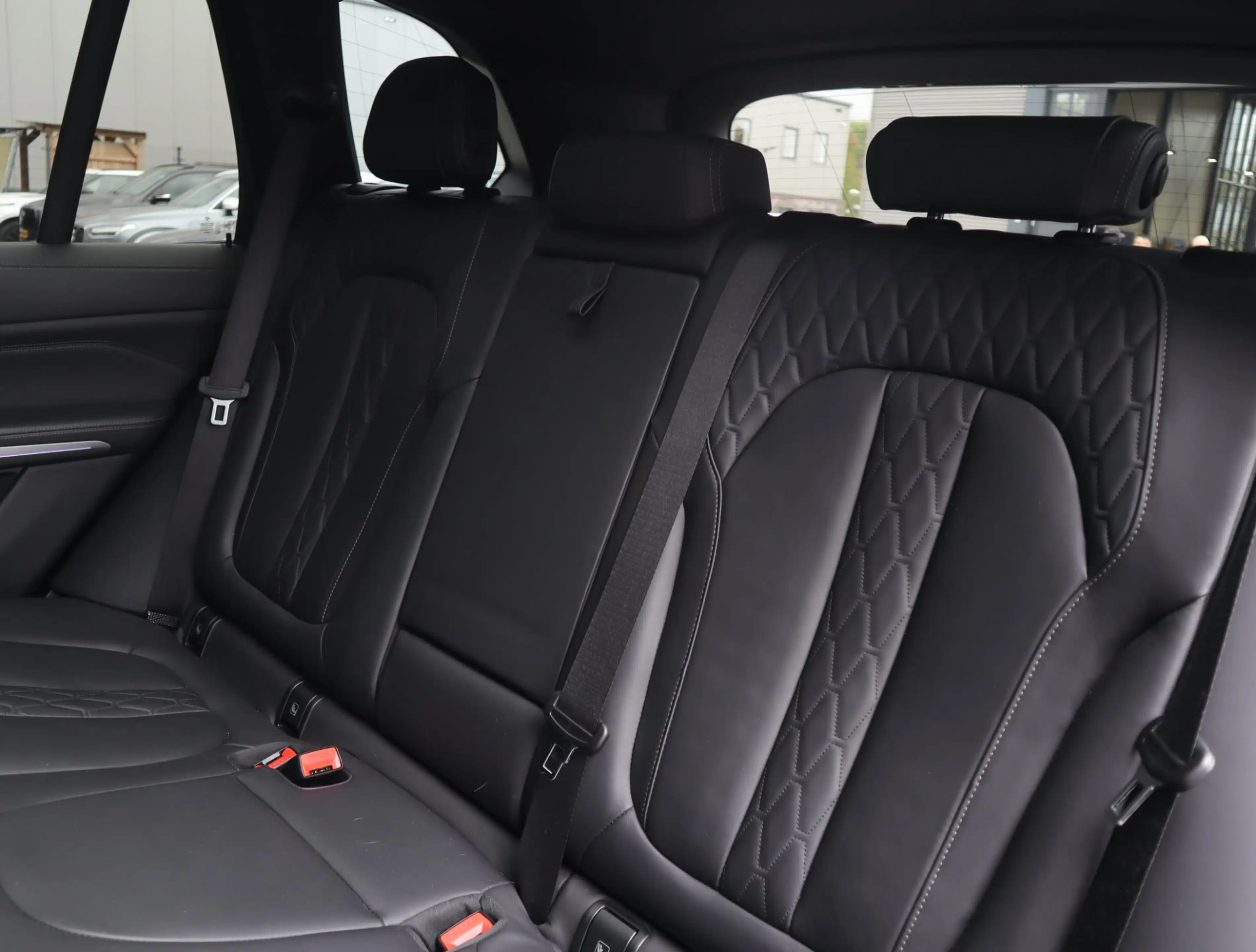 BMW X5 xDrive45e M Sport | Skylounge | Bowers en Wilkins — photo 45